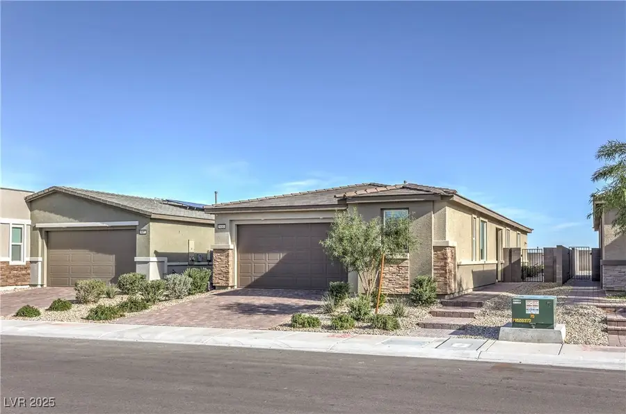 9680 Pacific Pine Street, Las Vegas, NV 89143 - Image #2