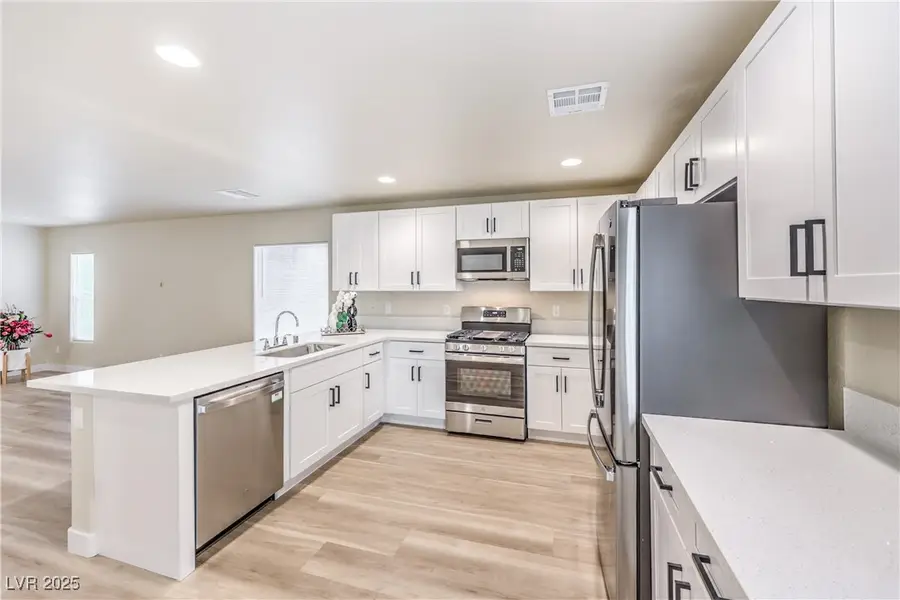 4981 Quiet Morning Street, Las Vegas, NV 89122 - Image #2