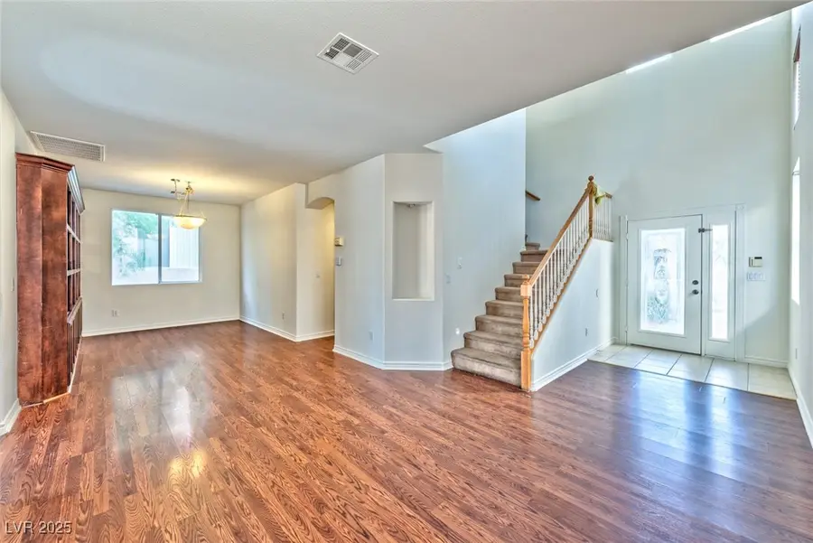 8221 Heather Rock Court, Las Vegas, NV 89117 - Image #3