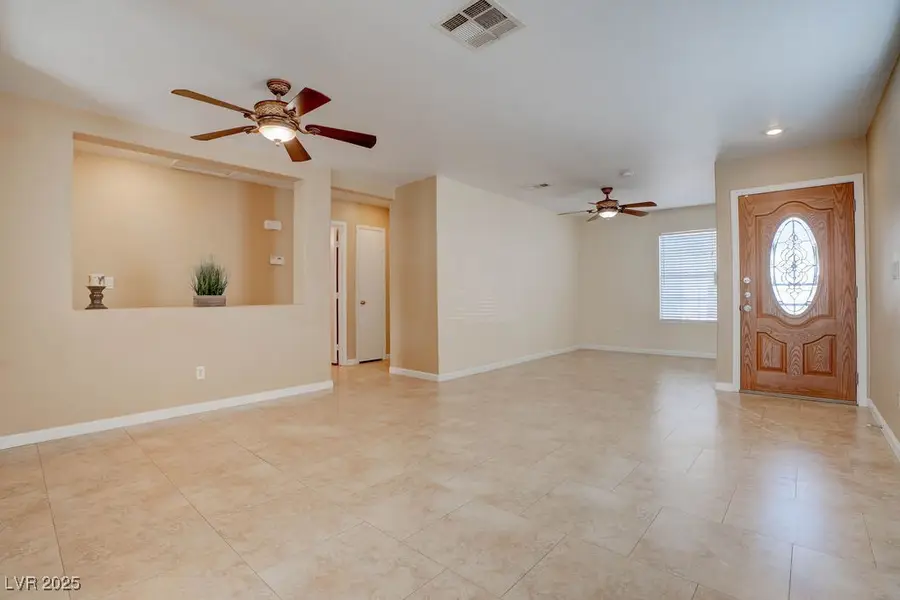 7925 Willow Pines Place, Las Vegas, NV 89143 - Image #3