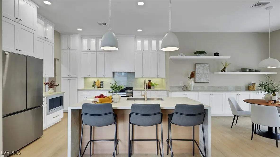 1601 Sun Ridge Drive, Las Vegas, NV 89117 - Image #1