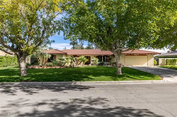 4220 W Pinecrest Circle, Las Vegas, NV 89121