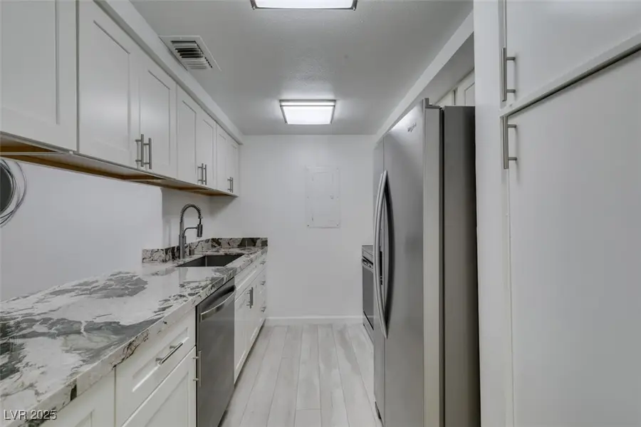 205 E Harmon Avenue #112, Las Vegas, NV 89169 - Image #2