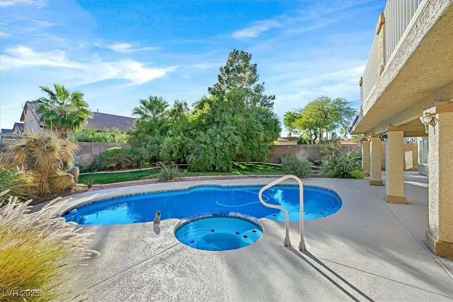1045 Thornfield Lane, Las Vegas, NV 89123 - Image #3