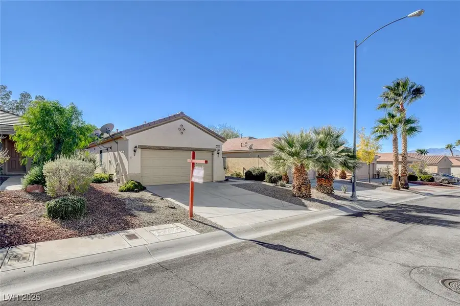 2839 Sapphire Desert Drive, Henderson, NV 89052 - Image #2