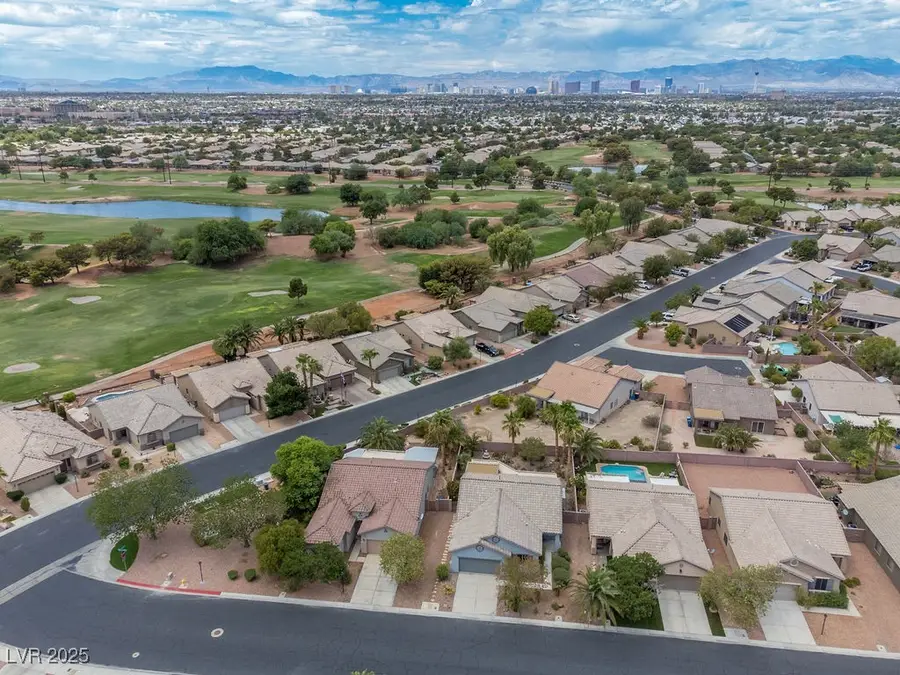 3591 Driving Range Street, Las Vegas, NV 89122 - Image #2