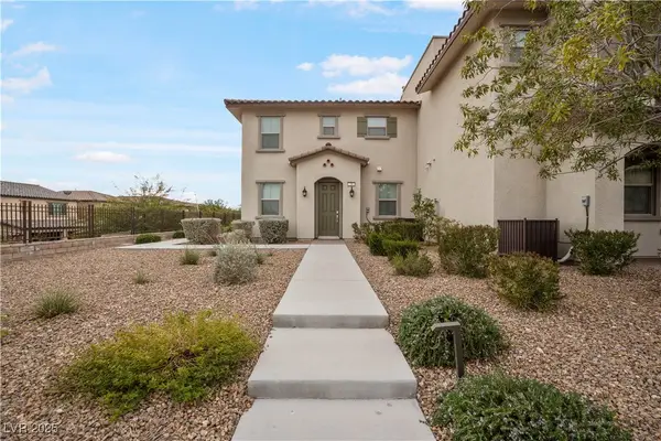 28 Alamere Falls Drive, Las Vegas, NV 89138