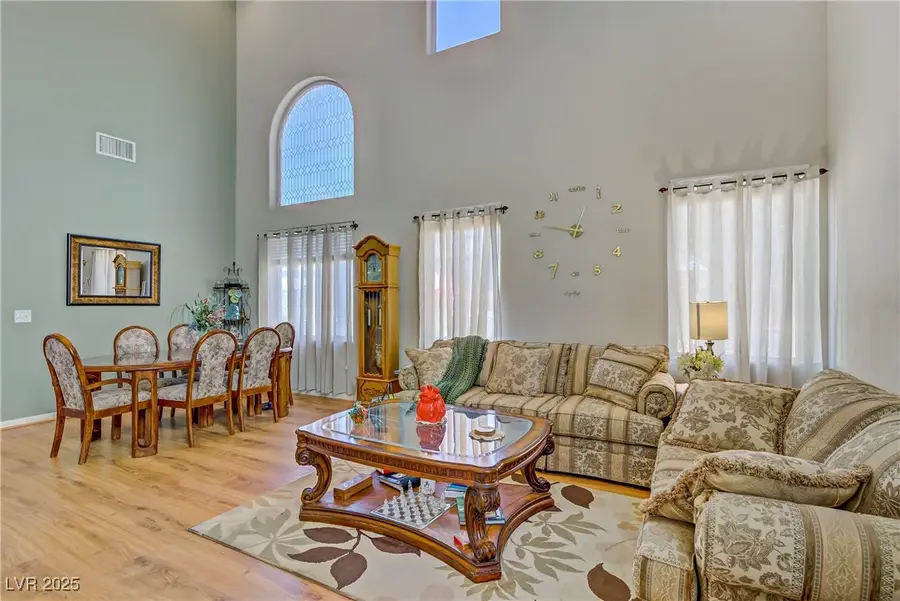 6321 Green Heron Street, Las Vegas, NV 89115 - Image #3