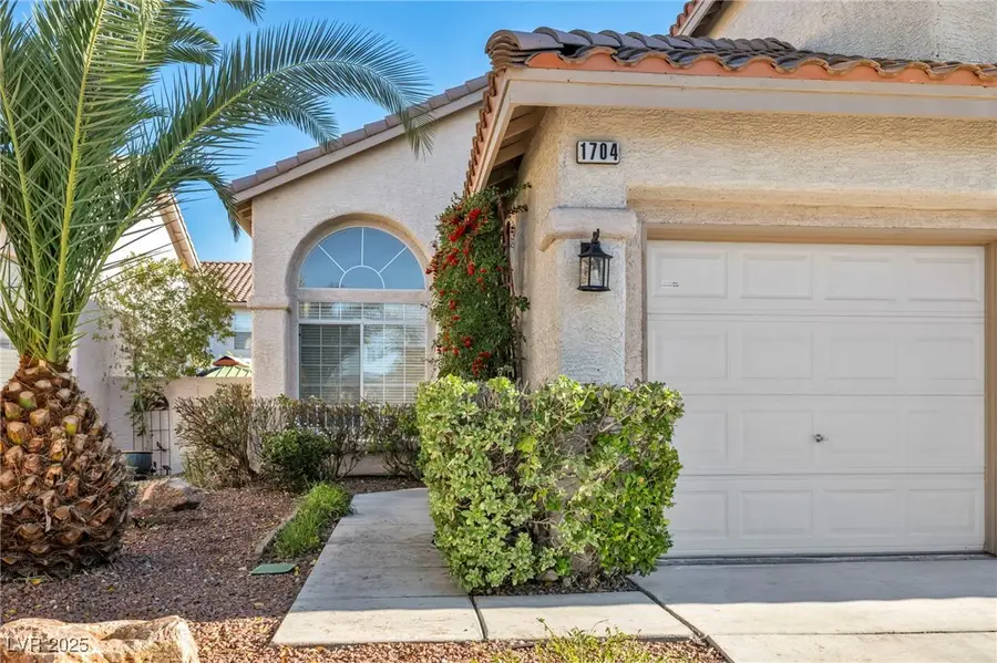 1704 Jack Rabbit Way, Las Vegas, NV 89128 - Image #2