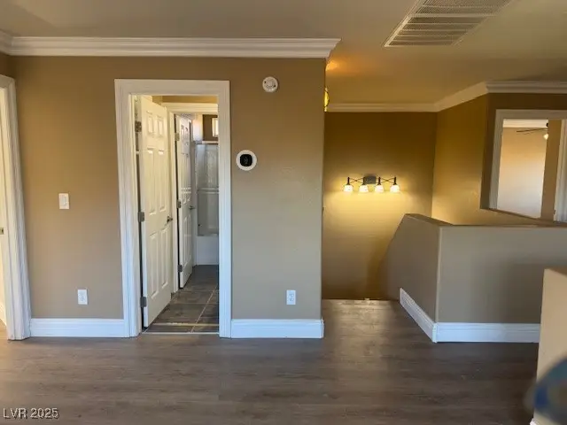 9145 Sunken Meadow Avenue, Las Vegas, NV 89178 - Image #3