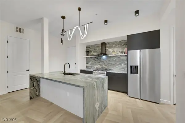 68 E Serene Avenue #308, Las Vegas, NV 89123