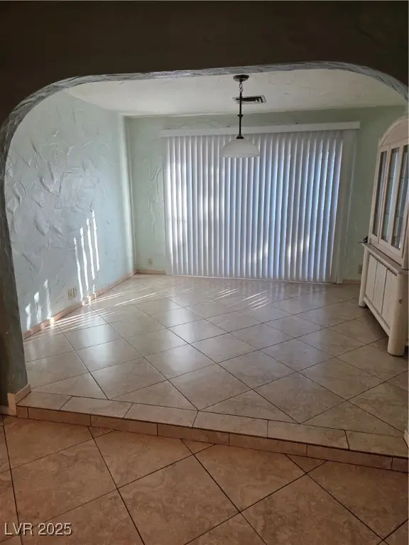 1112 Cold Stream Drive, Las Vegas, NV 89110 - Image #2