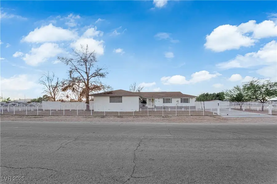 1751 Fairhaven Street, Las Vegas, NV 89108 - Image #2