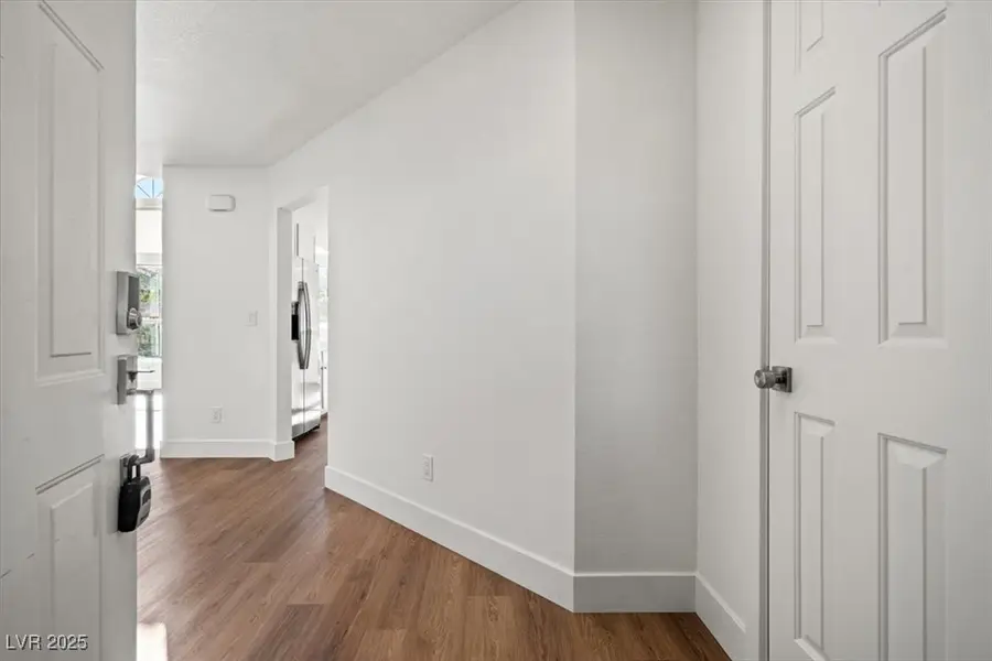 8009 Celebreeze Court, Las Vegas, NV 89145 - Image #3