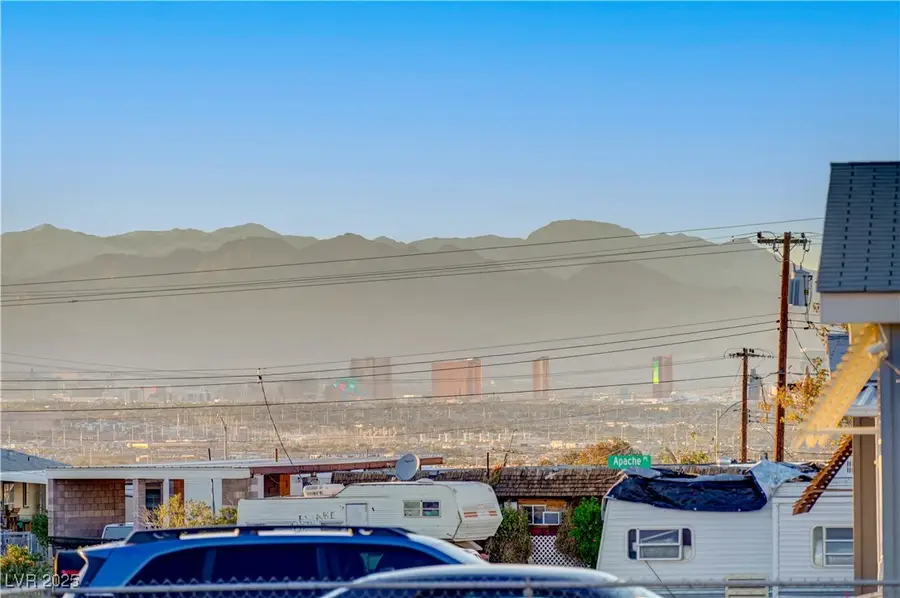 276 Aztec Lane, Henderson, NV 89015 - Image #3