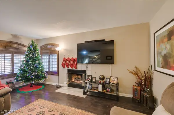 5041 Sublight Avenue, Las Vegas, NV 89108