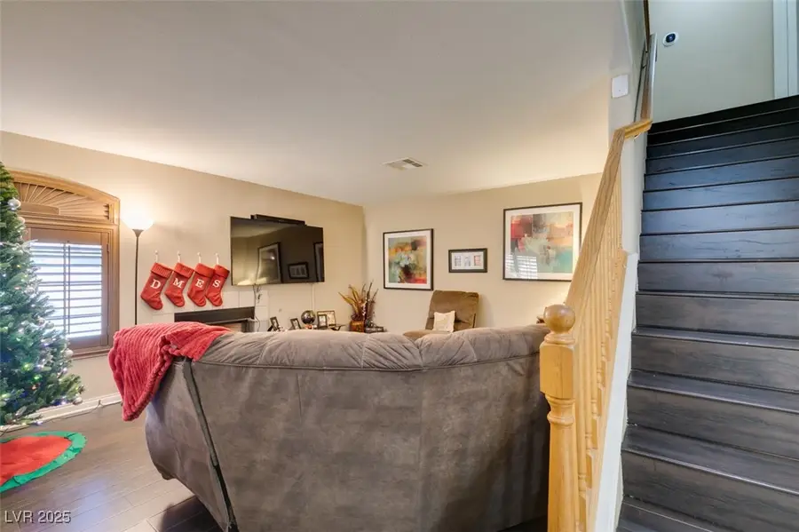 5041 Sublight Avenue, Las Vegas, NV 89108 - Image #2