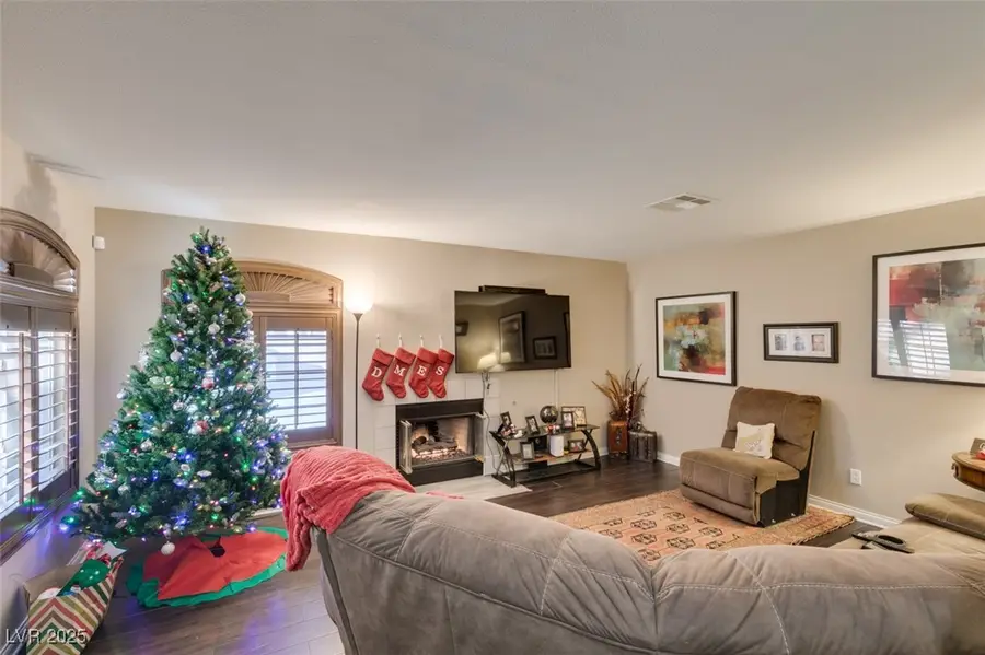 5041 Sublight Avenue, Las Vegas, NV 89108 - Image #3