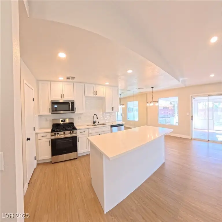 5236 Shasta Daisy Street, North Las Vegas, NV 89031 - Image #3