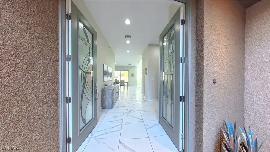 8 Vista Outlook Street, Henderson, NV 89011 - Image #3