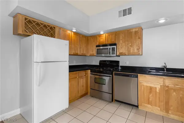 8400 W Charleston Boulevard #111, Las Vegas, NV 89117
