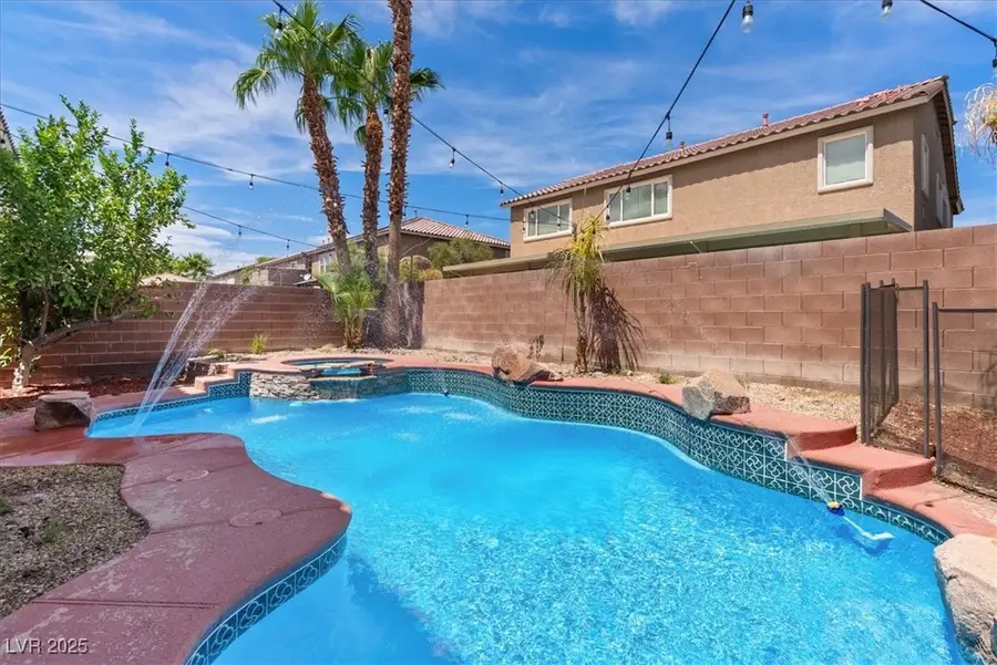 2120 Marsh Tern Court, North Las Vegas, NV 89084 - Image #2