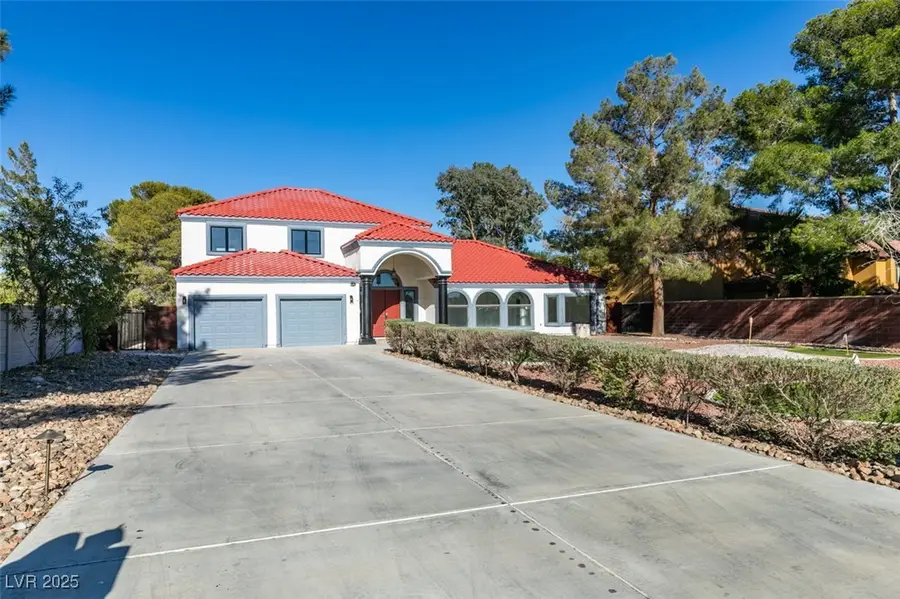 7040 Obannon Drive, Las Vegas, NV 89117 - Image #3