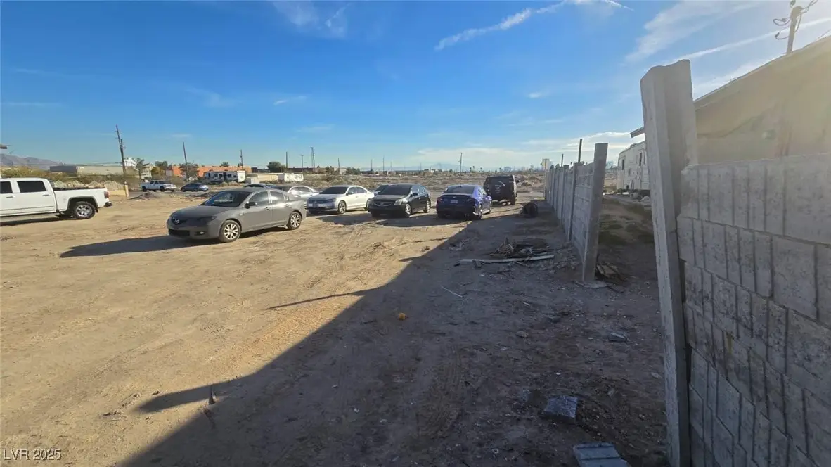 300 Plymouth Avenue, North Las Vegas, NV 89030 - Image #1