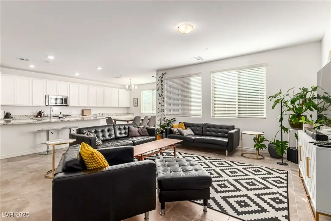 905 Sycamore Falls Street, Henderson, NV 89052 - Image #1