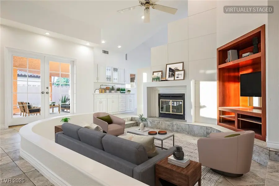 5925 Obannon Drive, Las Vegas, NV 89146 - Image #3