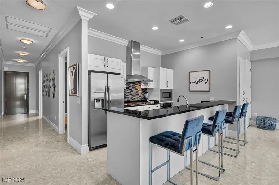 4525 Dean Martin Drive #306, Las Vegas, NV 89103 - Image #2