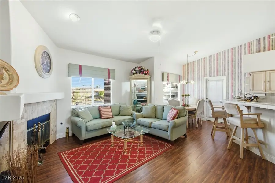 5225 W Reno Avenue #205, Las Vegas, NV 89118 - Image #2