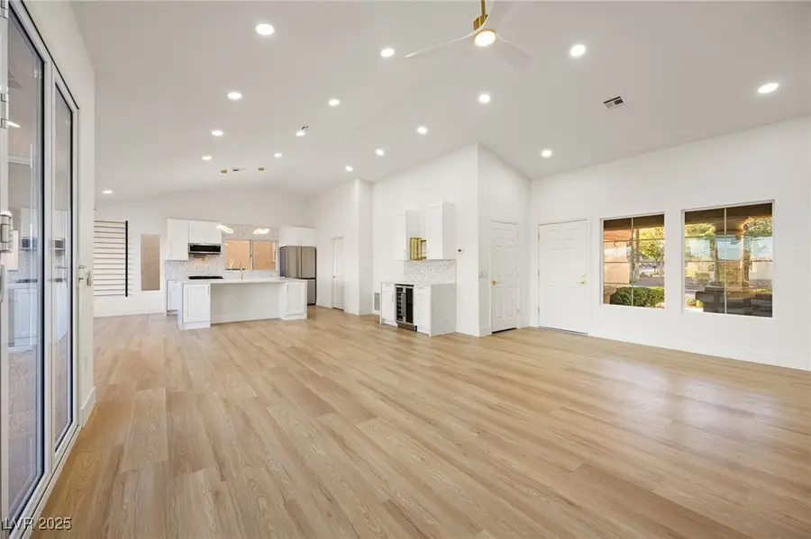 2808 Crown Ridge Drive, Las Vegas, NV 89134 - Image #3