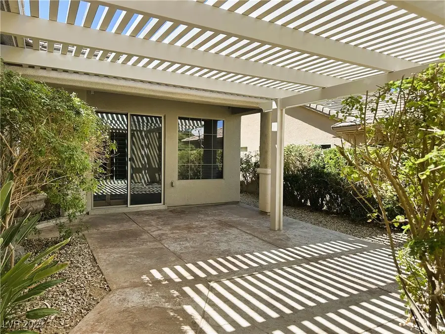 33 Glade Water Drive, Henderson, NV 89052 - Image #2