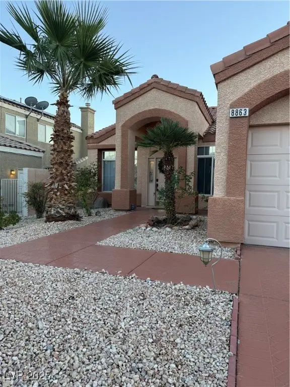 8863 Mia Moore Avenue, Las Vegas, NV 89147