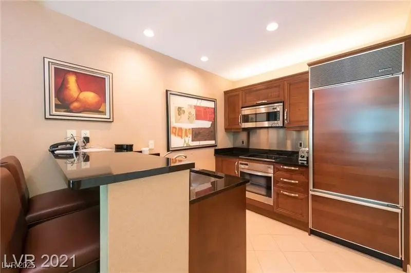 125 E Harmon Avenue #2814, Las Vegas, NV 89109 - #3