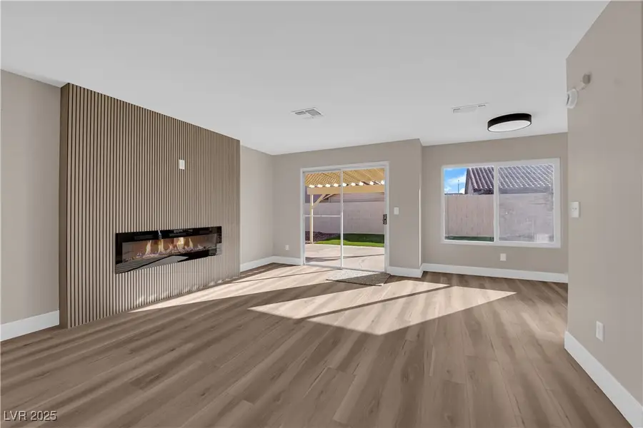 340 Templeton Drive, Henderson, NV 89074 - Image #2