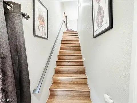 8072 Cimarron Ridge Drive #201, Las Vegas, NV 89128 - Image #2