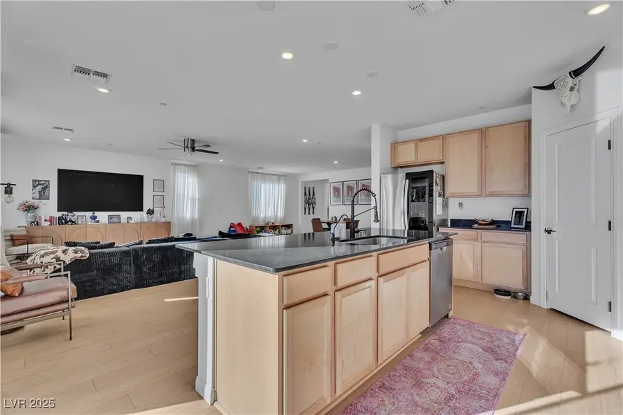 10203 Abseil Street, Las Vegas, NV 89166 - Image #3