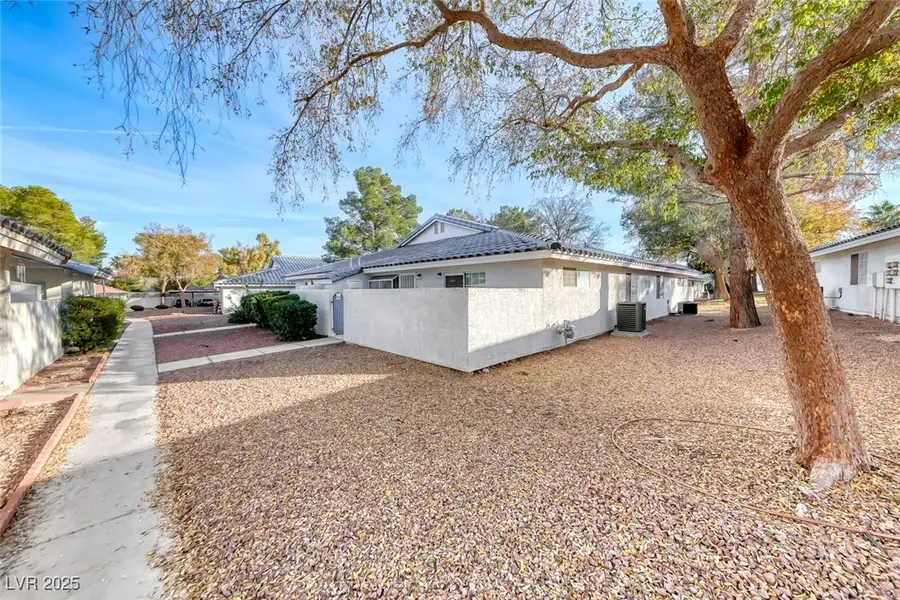 2040 Willowbury Drive #A, Las Vegas, NV 89108 - Image #2