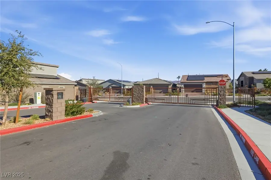 364 Whitney Crest Street, Henderson, NV 89015 - Image #2