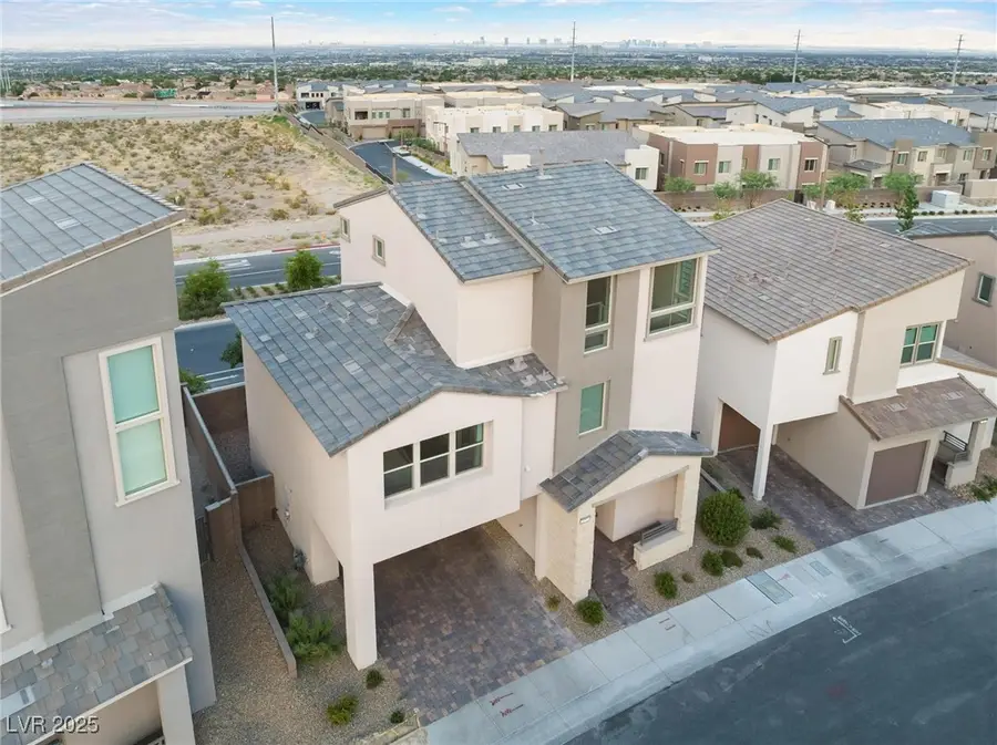 654 Amethyst Point Way, Las Vegas, NV 89138 - Image #3