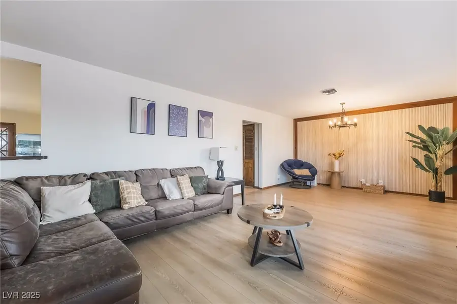 121 E Rancho Drive, Henderson, NV 89015 - Image #3