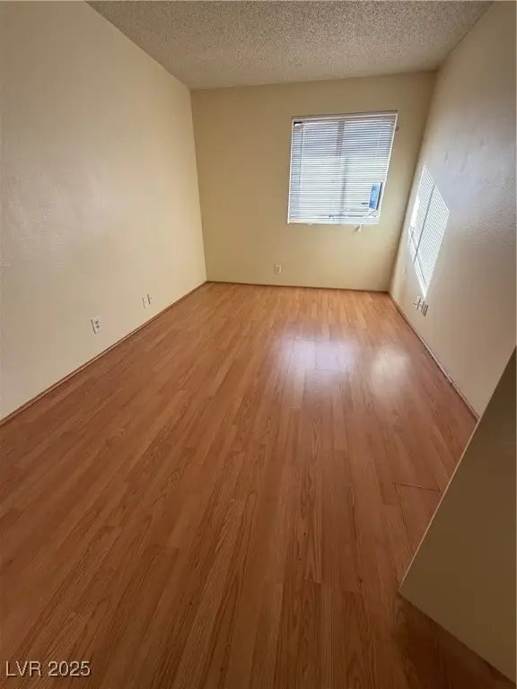 1361 E University Avenue #209, Las Vegas, NV 89119 - Image #3