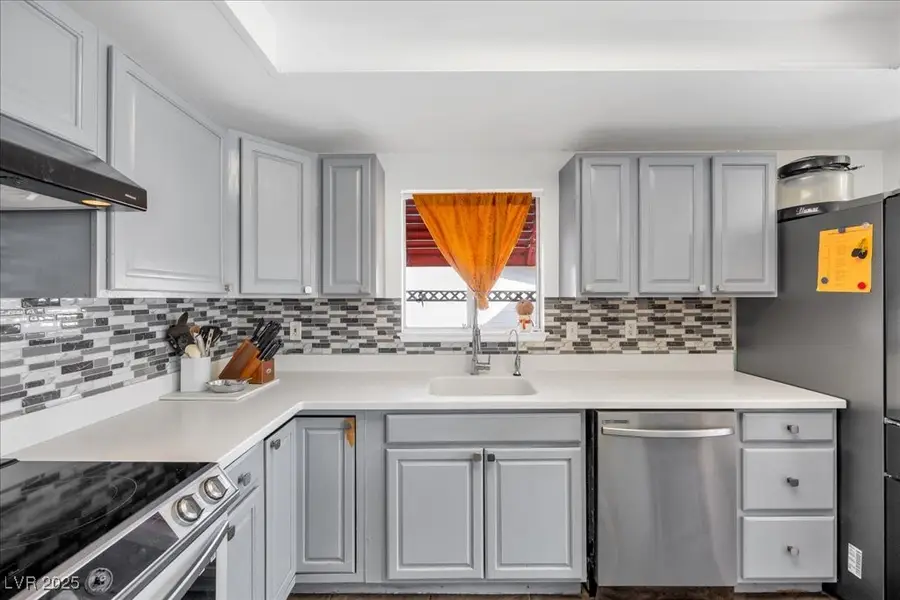 1589 Silver Mesa Way, Las Vegas, NV 89169 - Image #3