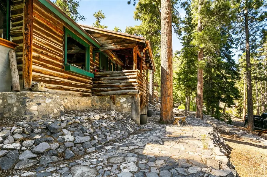 4075 Cougar Ridge Trail, Mount Charleston, NV 89124 - Image #3