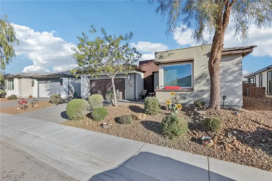 4914 E Beacon Ridge Drive, Pahrump, NV 89061 - Image #2