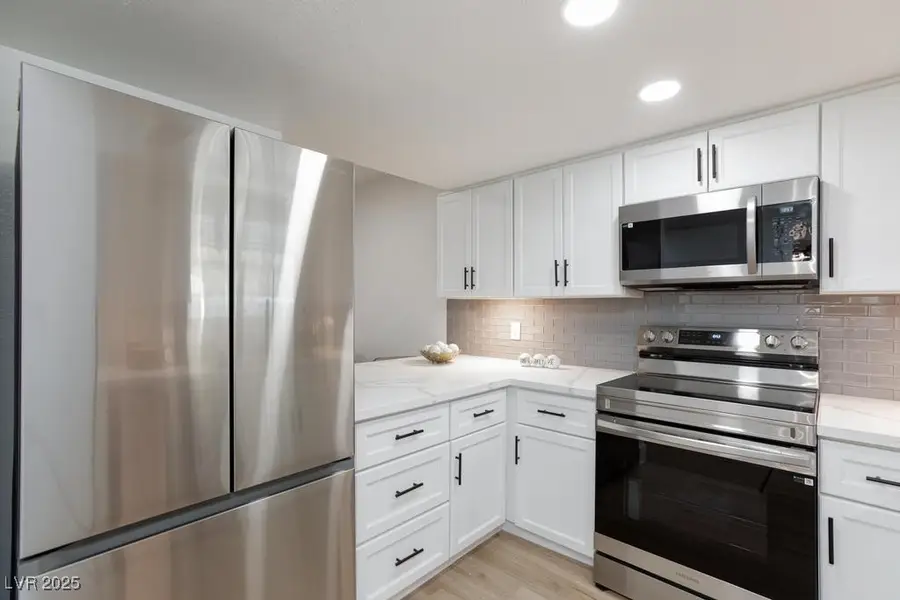 3823 S Maryland Parkway #5, Las Vegas, NV 89119 - Image #3