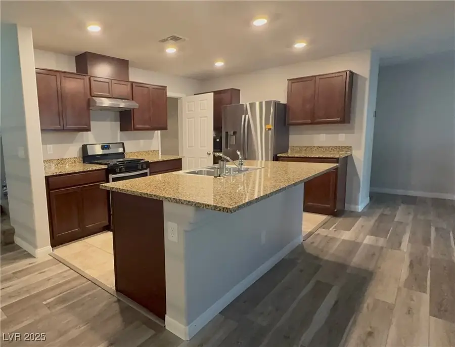 2951 Saltillo Lane, Las Vegas, NV 89121 - #2