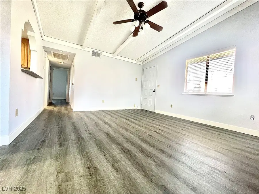 4736 Obannon Drive #D, Las Vegas, NV 89102 - Image #2
